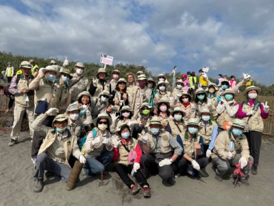 羅東林區管理處「羅東林業文化園區」及「羅東自然教育中心」，現正招募國家森林志工， 歡迎報名。